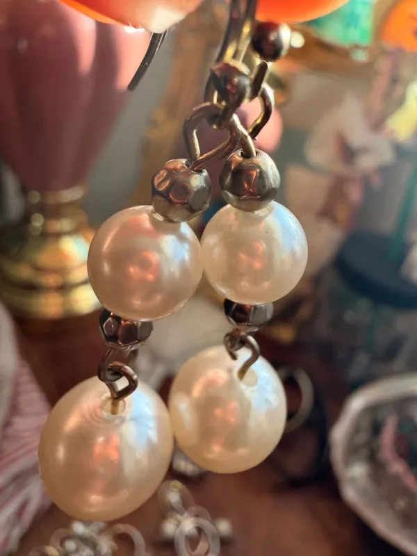 Vintage Faux Pearl and Silver Tone Beaded Dangle Earrings - Image 4