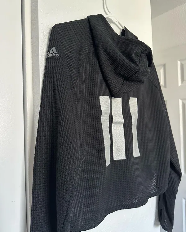 Adidas back 3 striped hoodie - Image 5