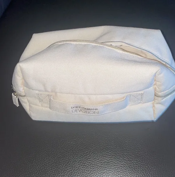 Dolce & Gabbana Cosmetic Bag - Image 3