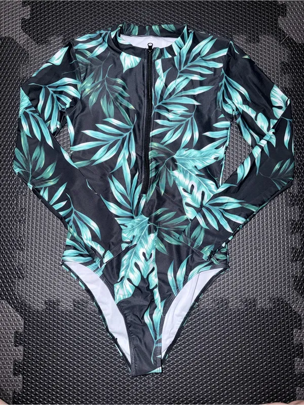 SHEIN Black One-Piece Rash Guard Swimsuit with Green Tropical Leaf Print - Image 7