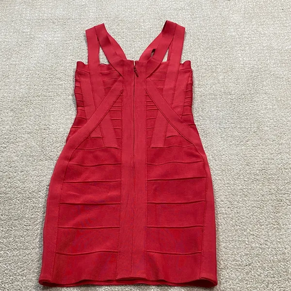 Herve Leger Crimson Strappy Bandage Mini Dress Size S 90% Rayón 9% Nylon - Image 15