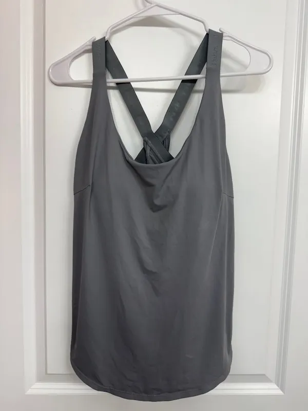 Halara Gray Crisscross Back Athletic Tank Built In Bra Women’s Medium - Image 3