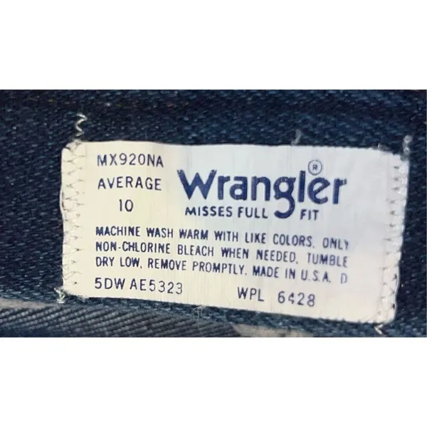 Wrangler Women’s Vintage 90s Misses Full Fit Jeans 10 - Image 4