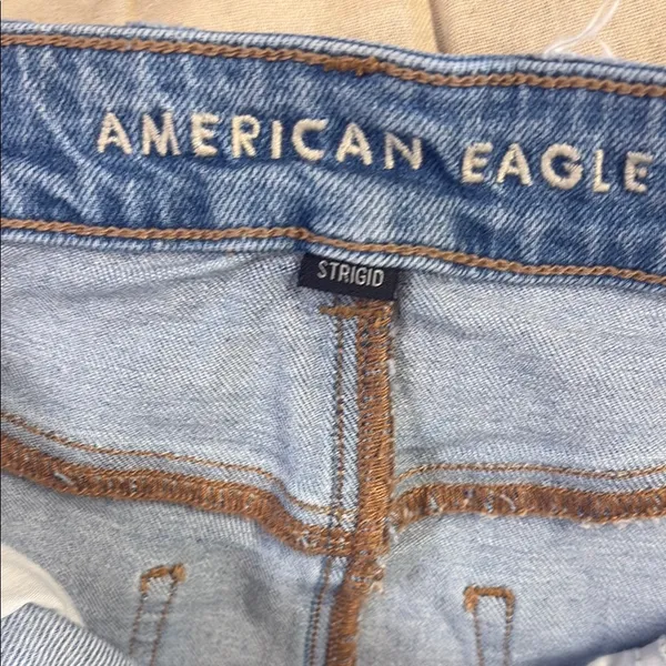 American Eagle Outfitters Blue Distressed Jean Shorts - Image 4