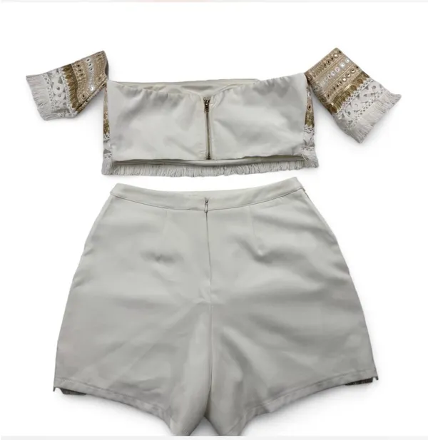 Anthropologie Embellished Gold and Cream Matching Set - Image 5