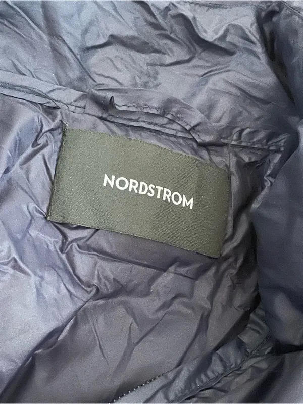 Nordstorm Navy Blue Puffer Vest Size Small - Image 3