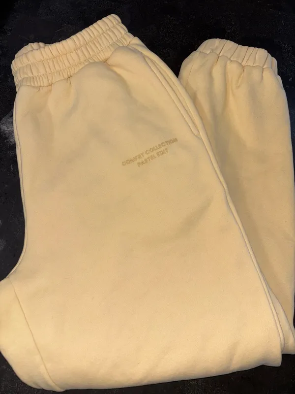 Comfrt pastel edit yellow sweatpants - Image 4