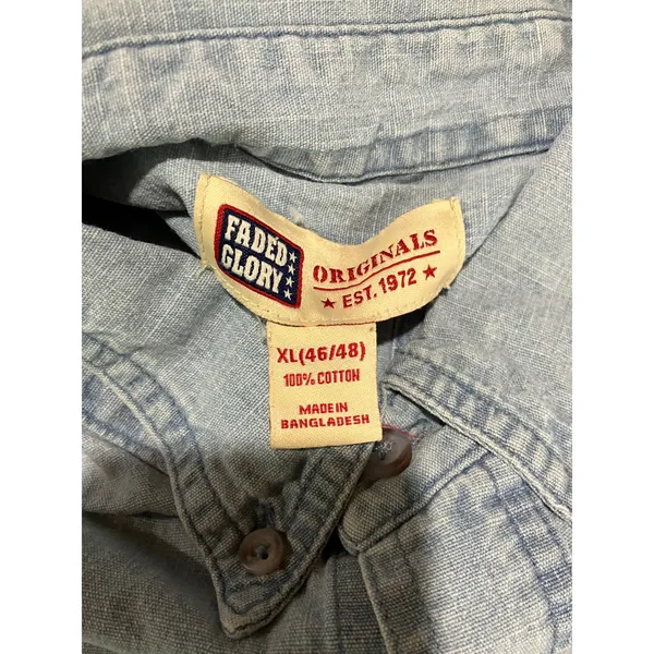 Faded Glory Vintage Denim Shirt Women XL Light Wash Button Up Workwear Chore Western Utility - Image 4