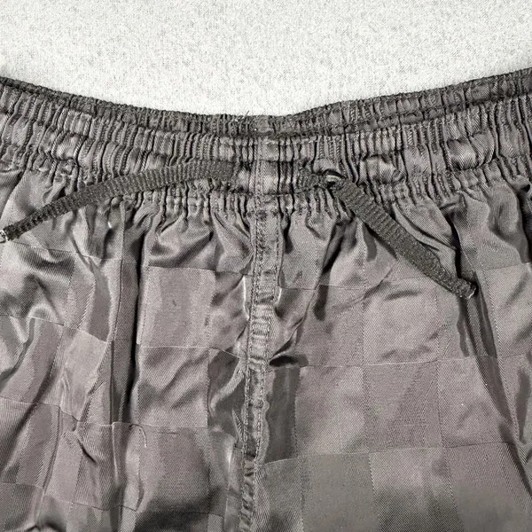 Umbro Athletic Shorts Womens XS Black Check Nylon Elastic Waist 4 Inseam Soccer - Image 3