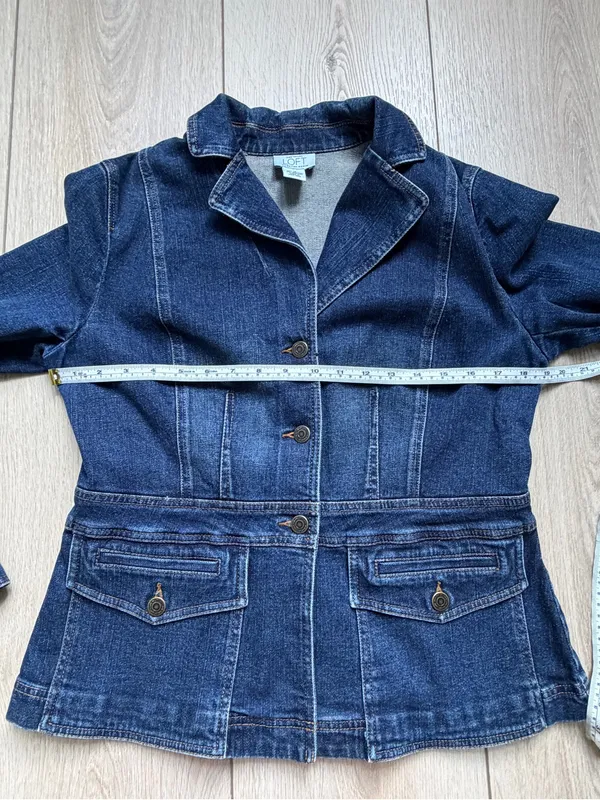 Ann Taylor LOFT Women's Blue Stretch Denim Jean Jacket Size 10 - Image 7
