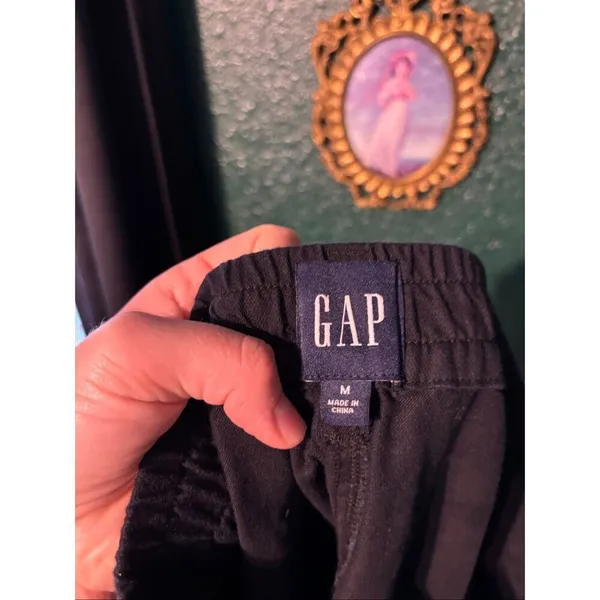Gap Women’s Black Pull On Pants Sz Medium - Image 4