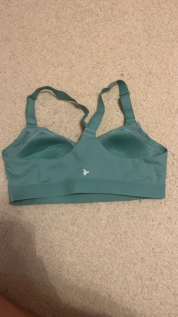 Old Navy Active Sports Bra - Image 2