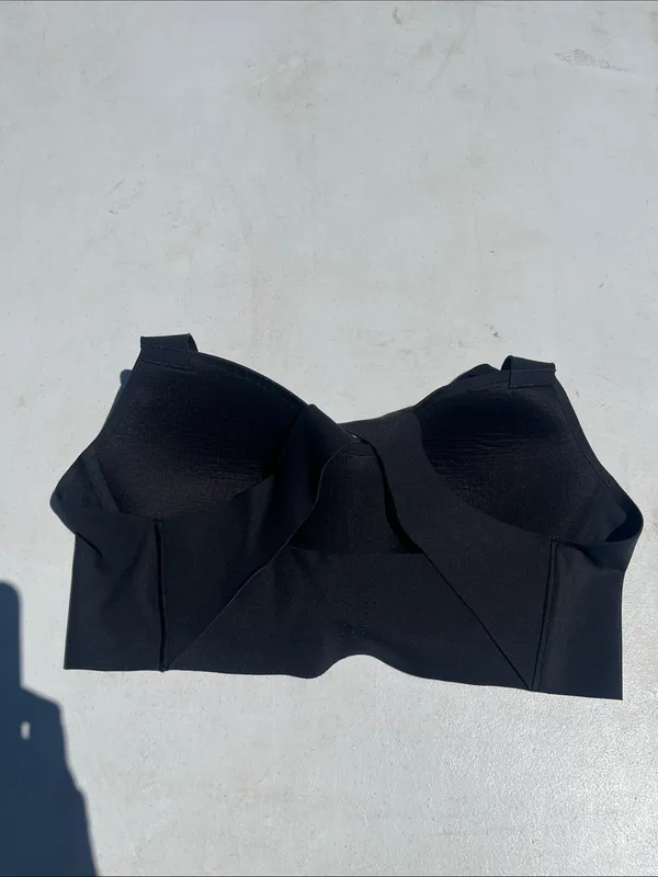 Uniqlo Black Wireless Support Bra with Wide Straps - Image 3