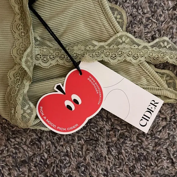 NWT Cider Olive Lace Trim Ribbed Top - Image 5