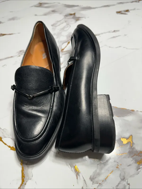 Classic Black Leather Women's Moccasins Size 10 - Image 13