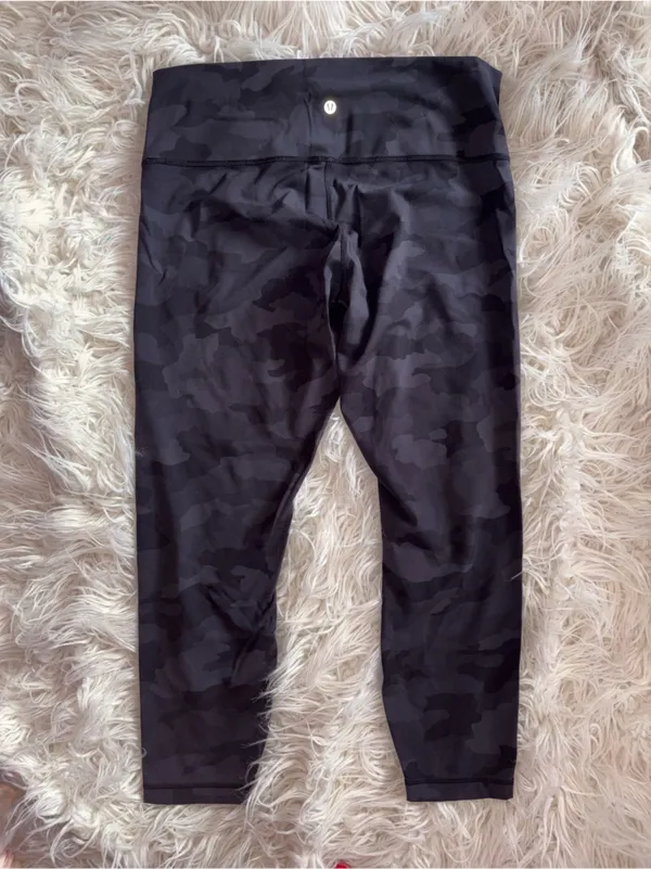 Lululemon Wunder Under High-Rise Tight 25" Heritage 365 Camo Size 14 - Image 3