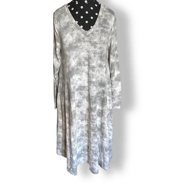 LuLaRoe Emily Gray Cloud Print‎ Swing Dress with Pockets Women's Small NWT - Image 3