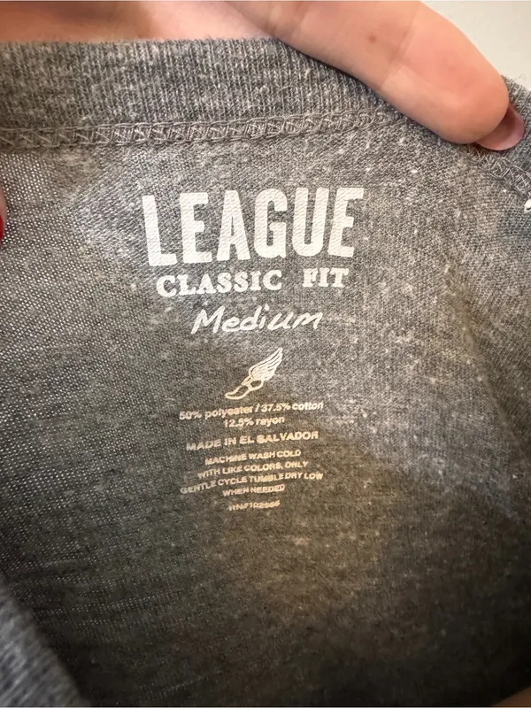 League Buffalo NY UB Gray Long Sleeve T-shirt Classic Fit Medium New York - Image 4