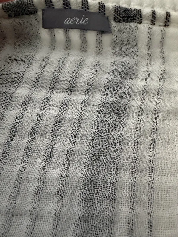 aerie Black and White Striped Open Kimono - Image 3