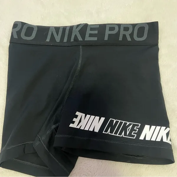 Nike Black and White Pro Leggings - Image 2