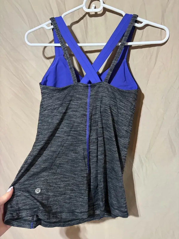 Lululemon tank top - Image 2