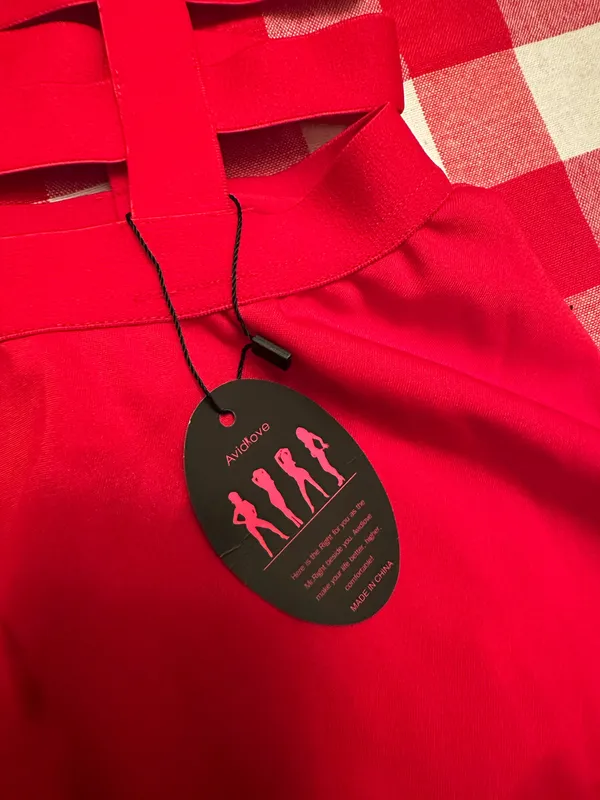 Avidlove red skirt/overall (perf for halloween) - Image 3