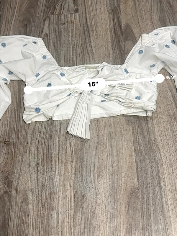 FARM Rio White Puff-Sleeve Crop Top with Blue flowers Print. - Image 13