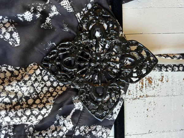 black and white lace print romper - Image 9