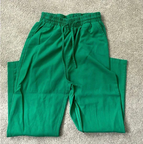 Green Button-Up Shirt and Pants Outfit Set - Image 3