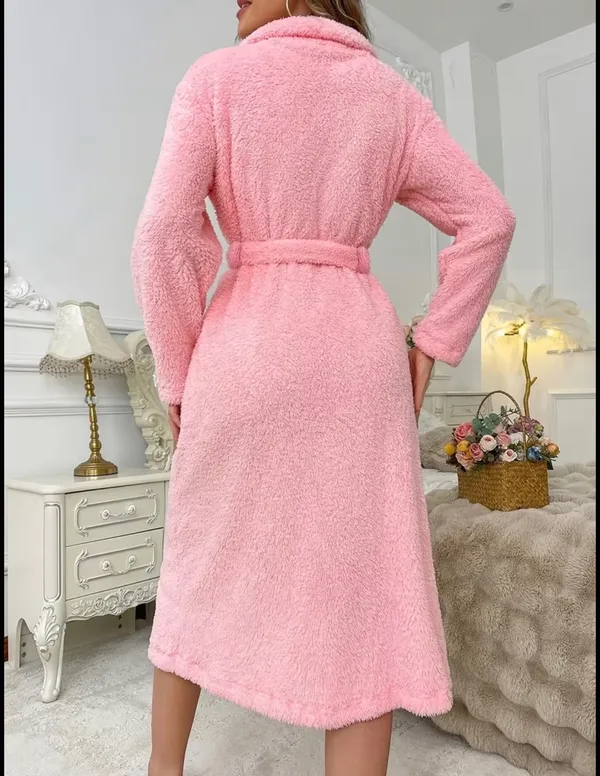 Cozy Plush Pink Women's Robe with Belt - Image 3