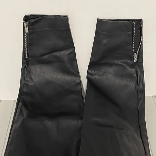 WE‎ WORE WHAT Moto Overalls Vegan Leather Black XS WWQ06 1 - Image 9