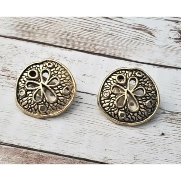 Vintage Clip On Earrings - Large Sand Dollar Beach Theme Statement Earrings - Image 8