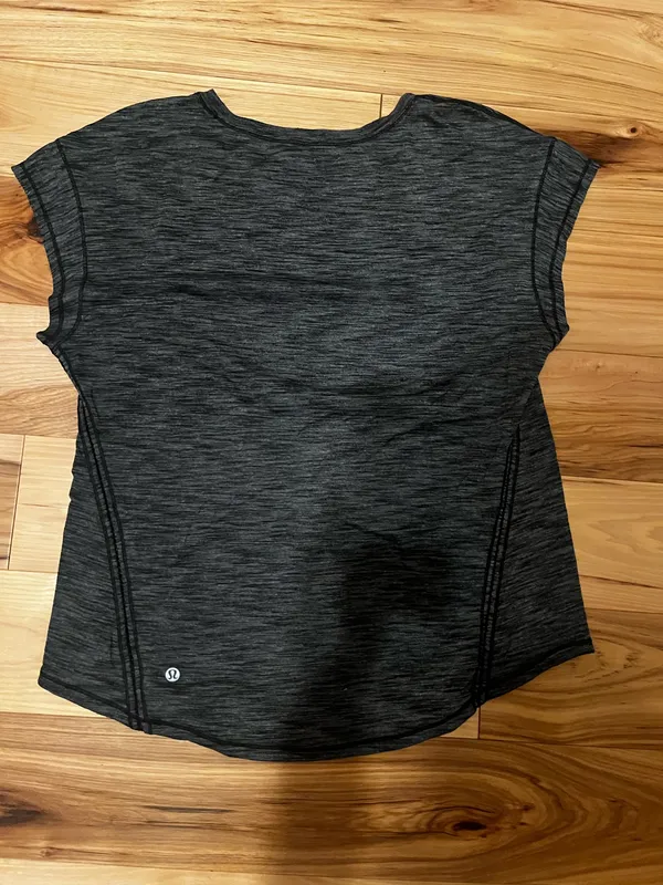 Lululemon Tee with Lace Sides - Image 5