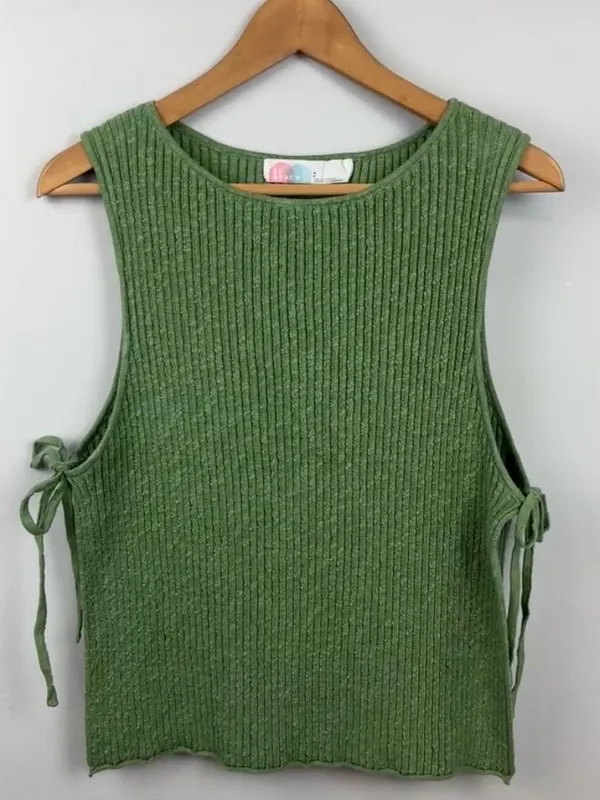 NWT Free People Lizzie Side-Tie Sleeveless Sweater Size L - Image 4