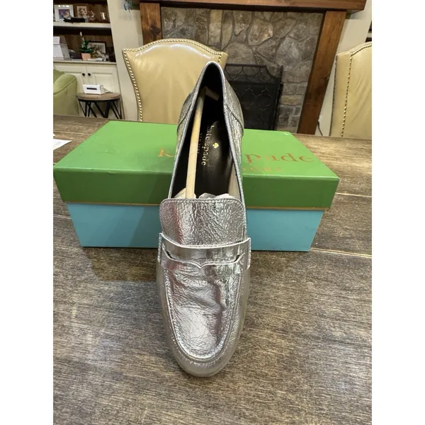 Kate Spade New York METALLIC SILVER Women's Genevieve Loafers‎ Size 6.5 Crinkle - Image 11