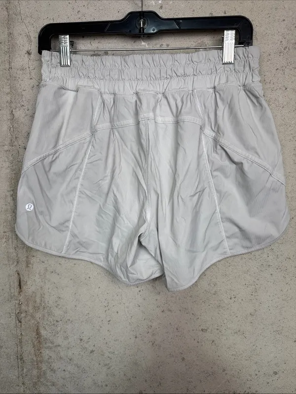 Lululemon Tracker Low-Rise Lined Short 4" - Image 2