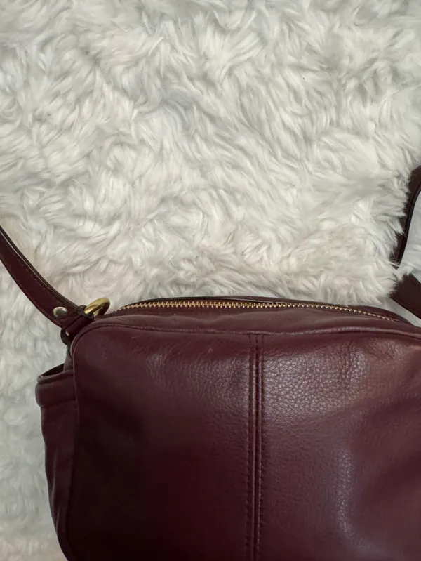 Coach Burgundy Leather Camera Crossbody with Gold Hardware - Image 8