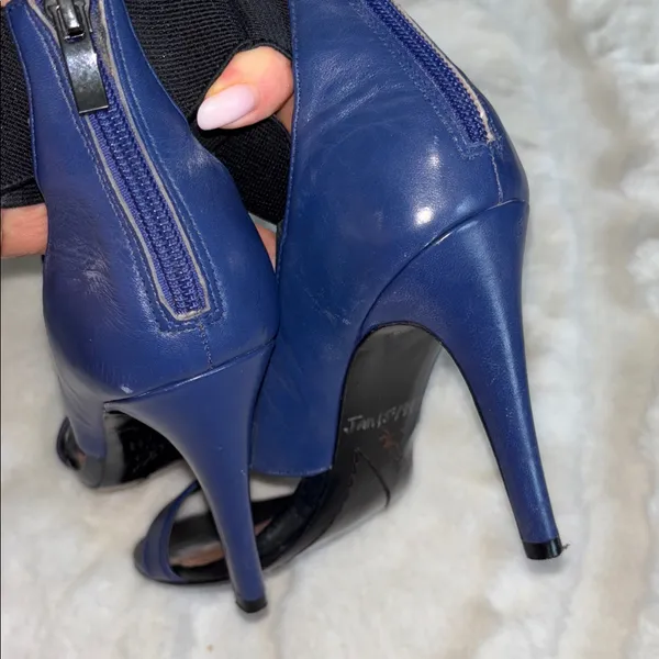 Halogen Blue Black Strappy Stiletto Sandals Heels Size 7 - Image 4