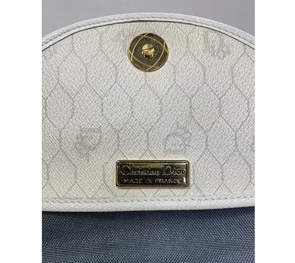 Vintage  Purse - Image 4