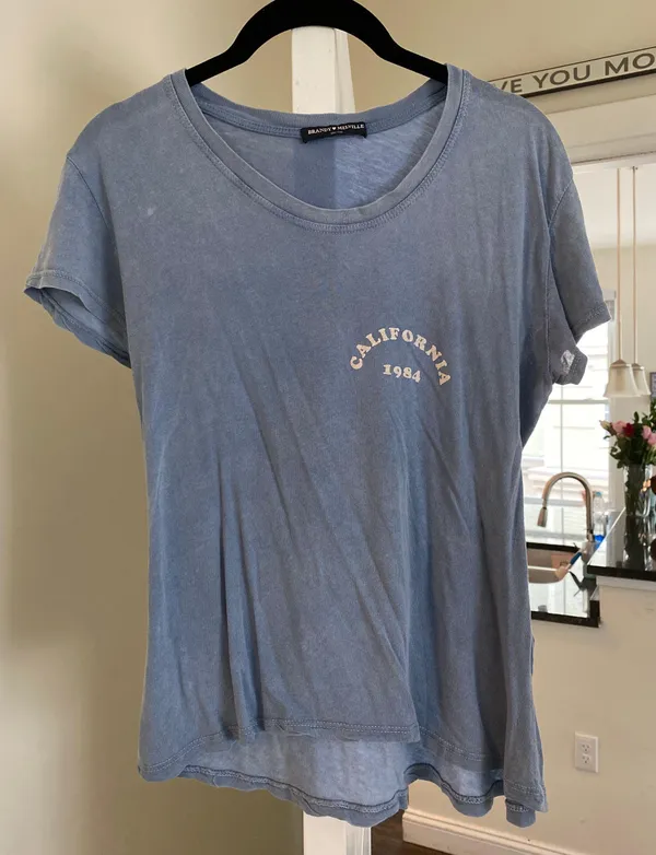 Brandy Melville Tee - Image 4