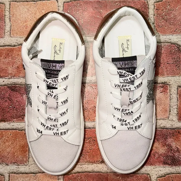 Pre-Owned Vintage Havana Grande Sneaker White Silver Star Size 6 Women Trendy - Image 2