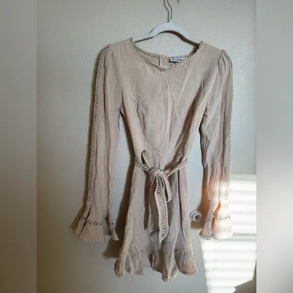 Hello Molly Follow My Lead Linen Mini Dress Sz Small‎ Beige Flare Sleeve NEW - Image 7