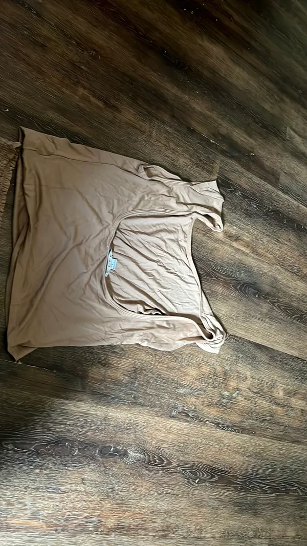 HYFVE tan shorts and tank top - Image 4