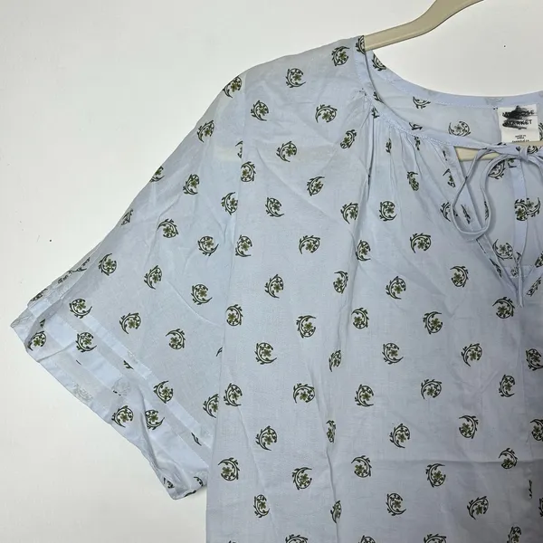 Melrose and Market Womens Light Blue Floral Tie‎ Neck Short Sleeve Top Medium - Image 5