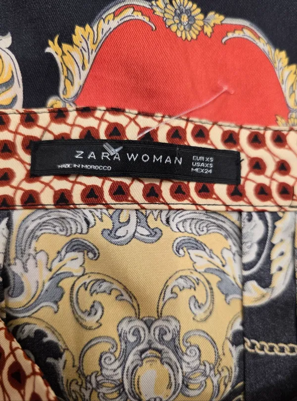 Zara scarf chain print pleated midi skirt XS - Image 2