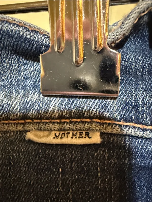 Women’s Mother The Insider Crop Step Chew Wash Dancing On Coals Jeans - Image 6