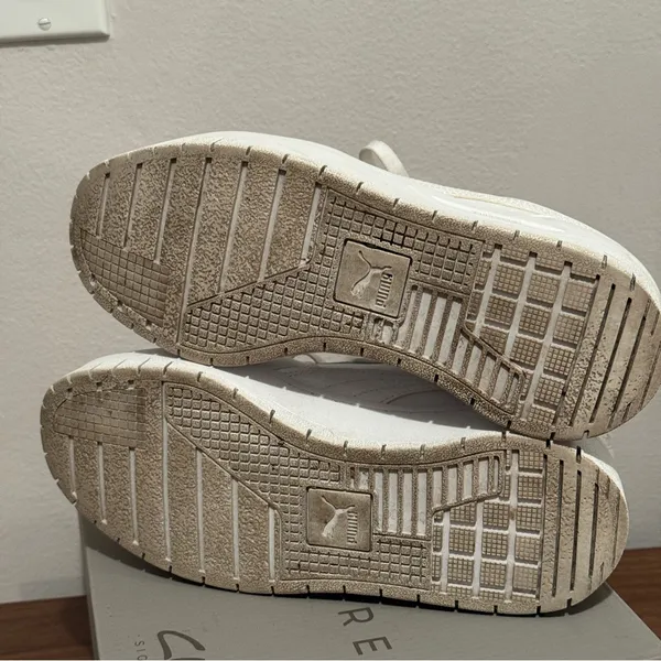 Puma Women's Mayze Classic Platform Low Top Sneakers - Image 7