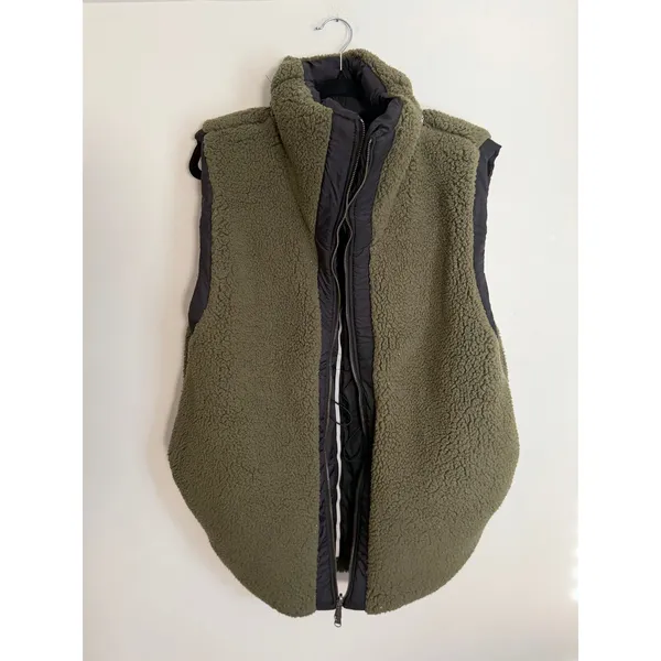 FP Movement Venture On Reversible Puffer Vest size XS - Image 6