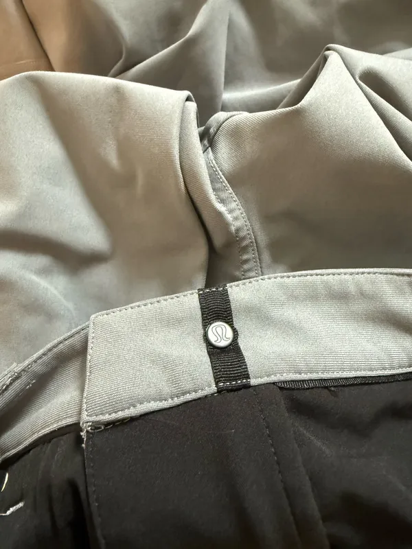 Men’s lululemon pants - Image 5