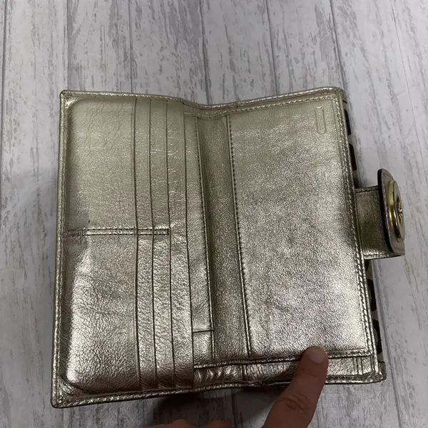 Coach turn lock Signature Brown Tan Gold Wallet With Insert - Image 5
